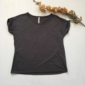 Fabletics T-Shirt Size Medium